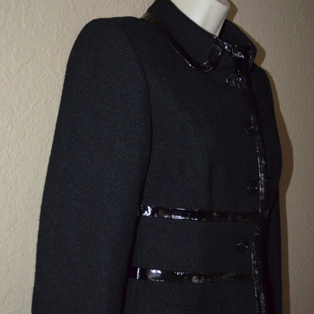 Sz 34 0 Escada Black Textured Patent Leather Trim Detail Skirt Blazer Suit Set - Picture 4 of 14